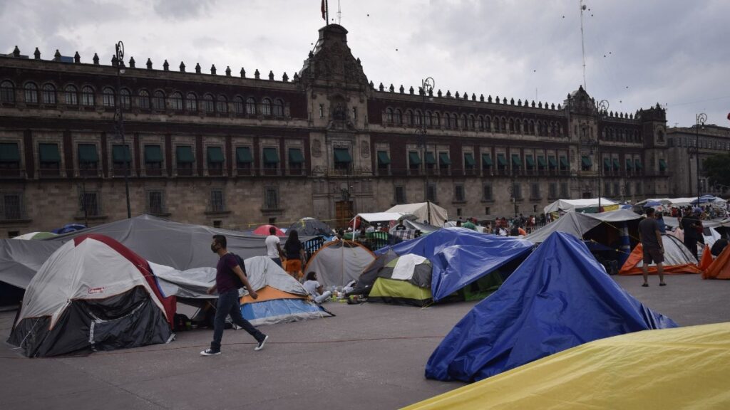 campamentos-zocalo-contagios-covid19-coronavirus-emergencia-sanitaria-
