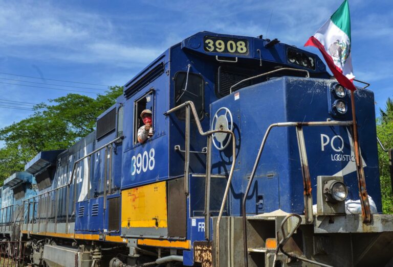 07-06-2020-REHABILITACION-DE-LA-VIA-DEL-FERROCARRIL-DEL-ISTMO-DE-TEHUANTEPEC-SAYULA-DE-ALEMAN-VERACRUZ-FOTO-02
