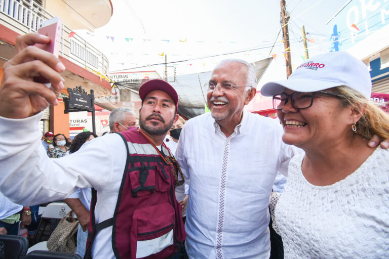 Miguel Ángel Navarro Quintero, candidato a gobernador de Nayarit