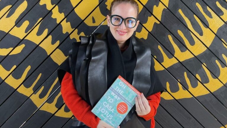Ilustra a la autora Lorena Junco De la Vega con su libro nuevo libro