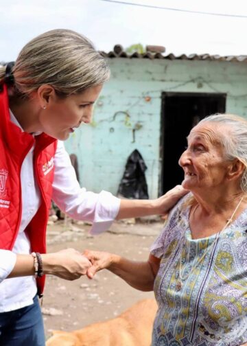 Margarita Moreno González priorizo conocer la situación de la gente luego del sismo.
