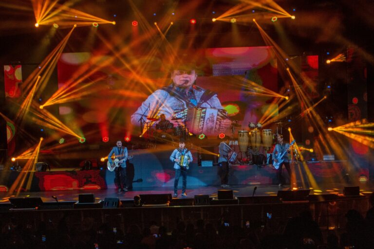 Los Tigres del Norte amenizarán los festejos del Grito de Independencia en el Zócalo.
