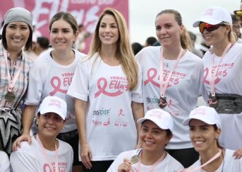 Patricia Lobeira Rodríguez reafirmó el compromiso del Ayuntamiento de Veracruz a favor de la lucha contra el cáncer de mama.