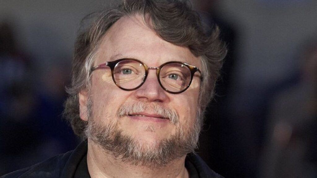 Luciérnaga Guillermo del Toro