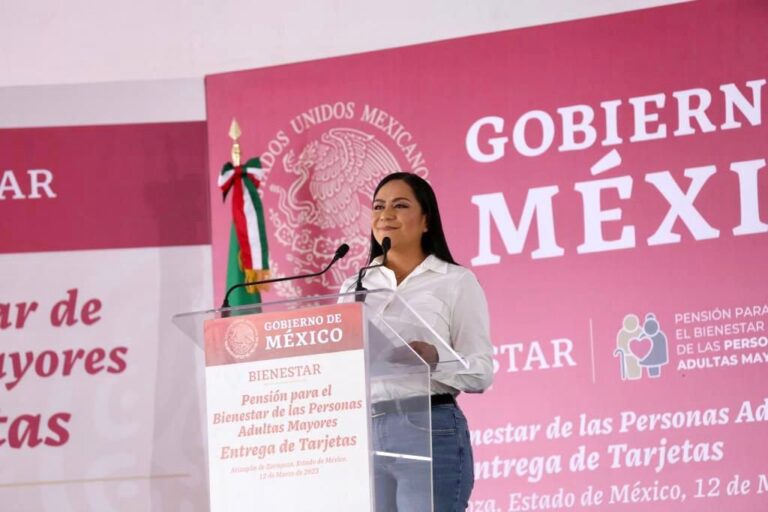 Ariadna Montiel destacó el compromiso del gobierno por garantizar una vida digna a los sectores más vulnerables de la población.