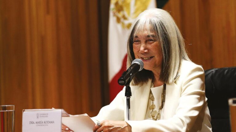 fallece escritora maria kodama