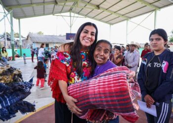 DIF Guerrero ha brindado ciento de oportunidades, su presidenta obtiene primer lugar en aprobación