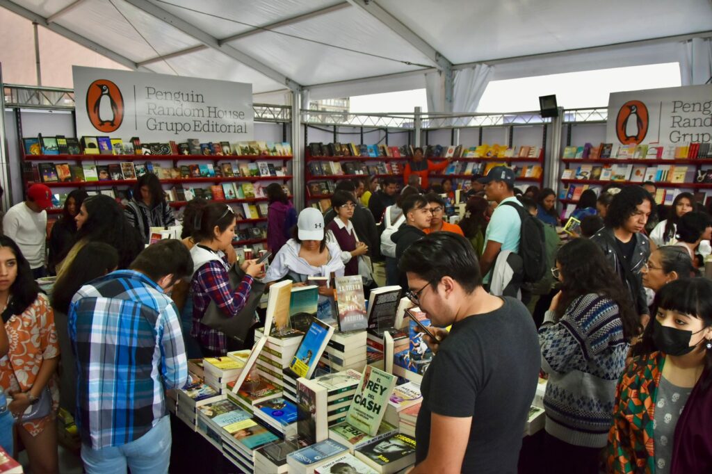 Más de un millón de personas acuden a Feria Internacional del Libro