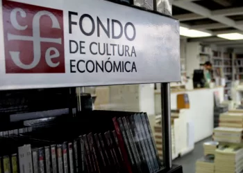 Fondo de Cultura Económica resguarda 90 años de historia editorial