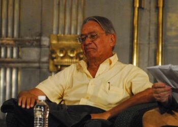 Lamentan el deceso del escritor José Agustín en México