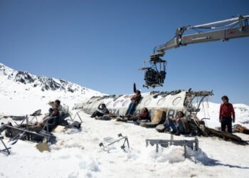 Recomiendan 3 libros para entender la película "La Sociedad de la Nieve"