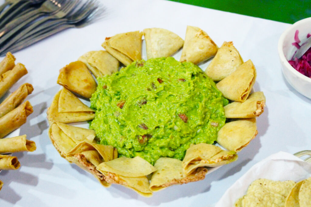 Este domingo serán hasta 138 toneladas de aguacate mexicano los que se disfrutarán durante el Super Bowl indicó Luis Doporto Alejandre.