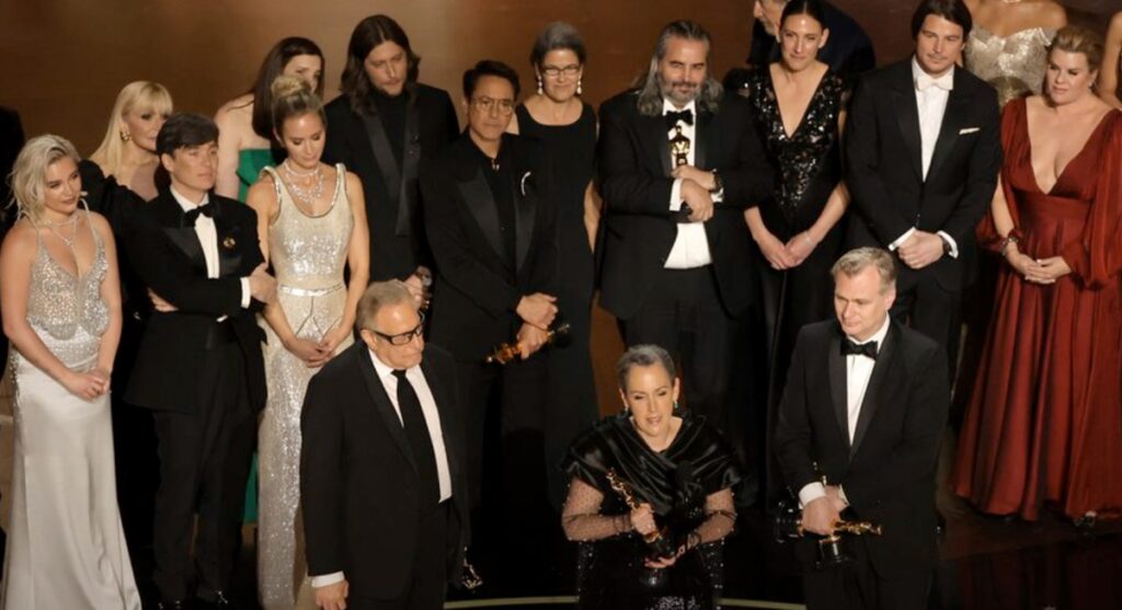 Oppenheimer consigue siete estatuillas en los Premios Óscar