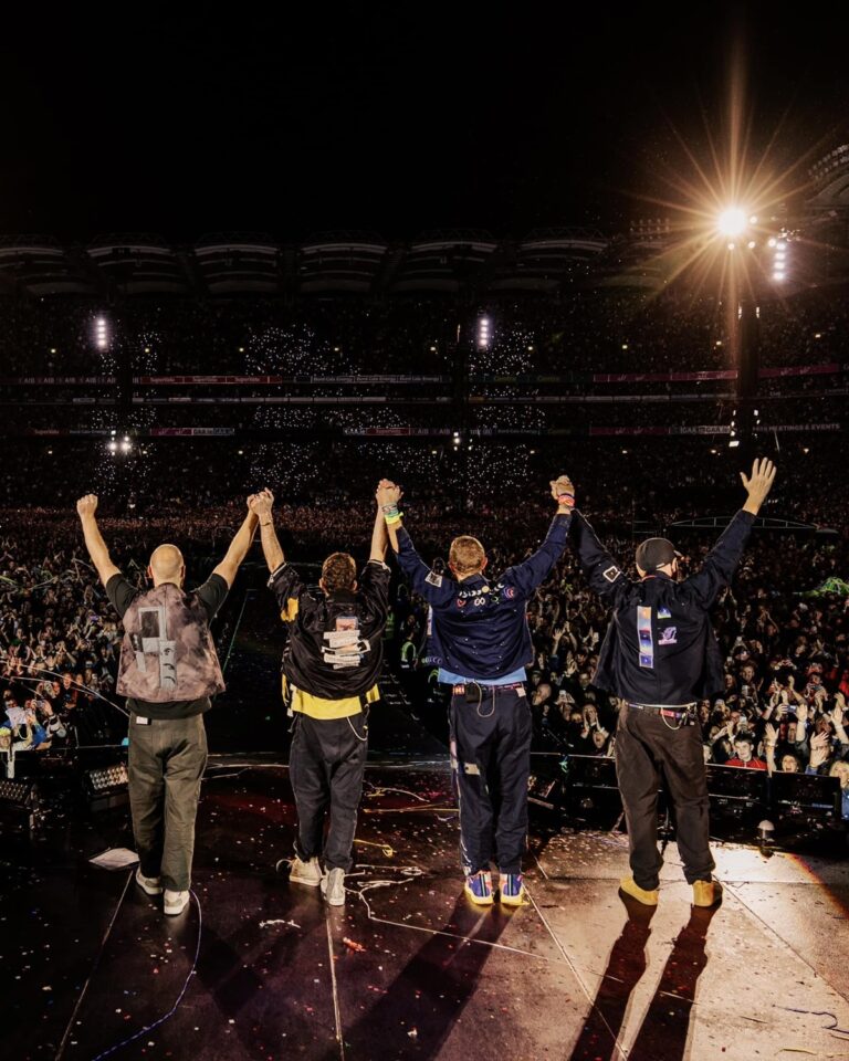 Realizan redadas por reventa de boletos para concierto de Coldplay
