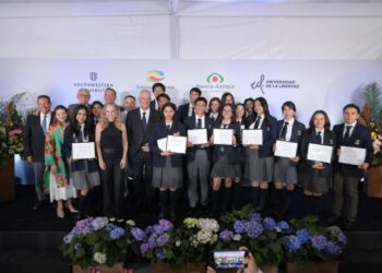 La colaboración estratégica entre Universidad de la Libertad (UL) y Banco Azteca premió al Talento Mexicano de alumnos destacados.