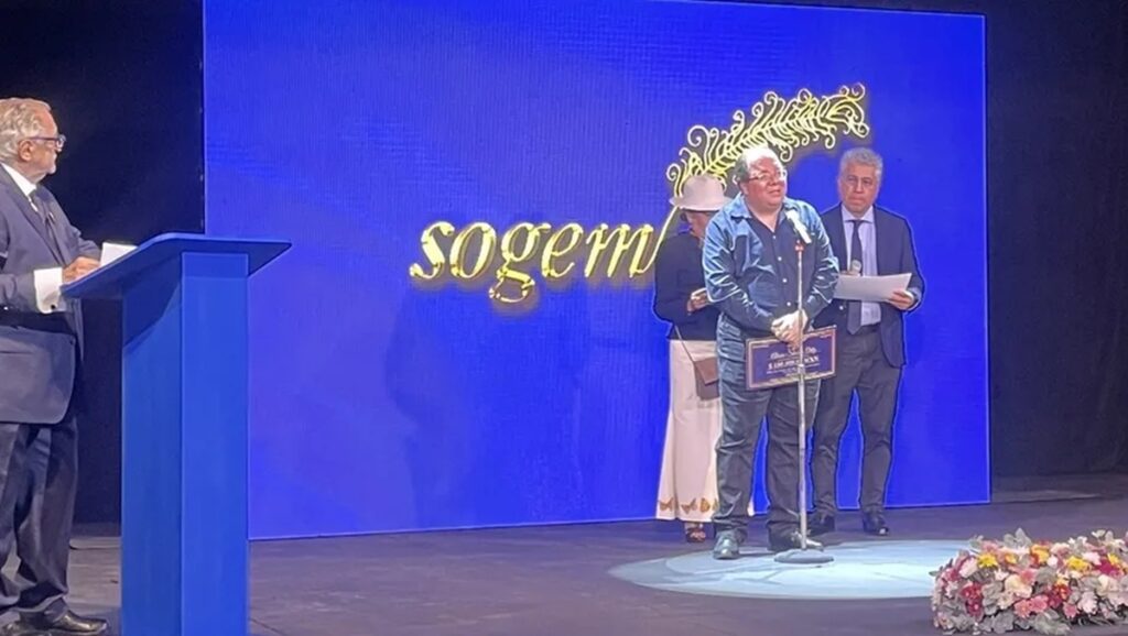 Sogem entrega Premio Caridad Bravo Adams