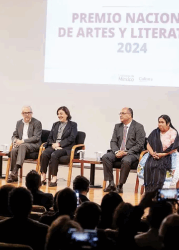 Desinterés de las autoridades por el Premio Nacional de Artes y Literatura 2024.