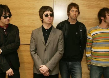 Oasis regresa a los escenarios por la puerta grande