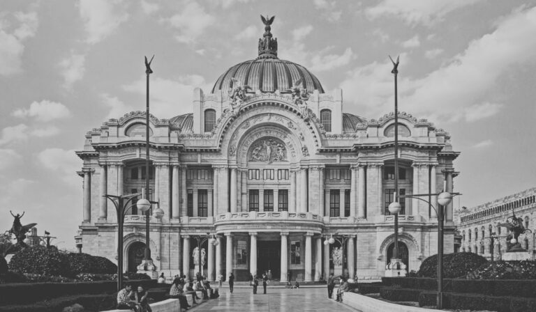 Cultura en riesgo: fuertes recortes al presupuesto del INBAL e INAH para 2026