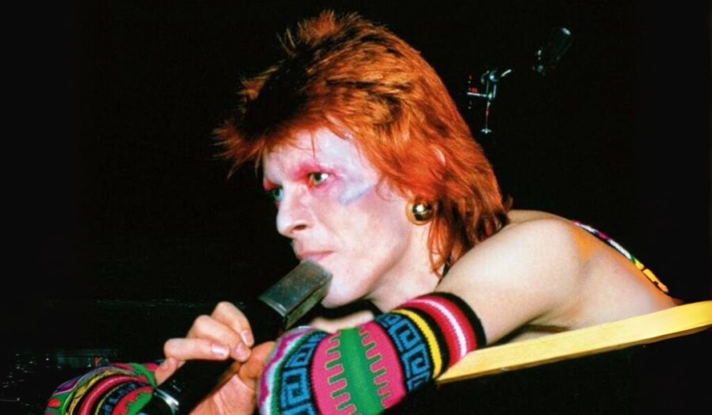 El archivo secreto de David Bowie abre sus puertas en Londres