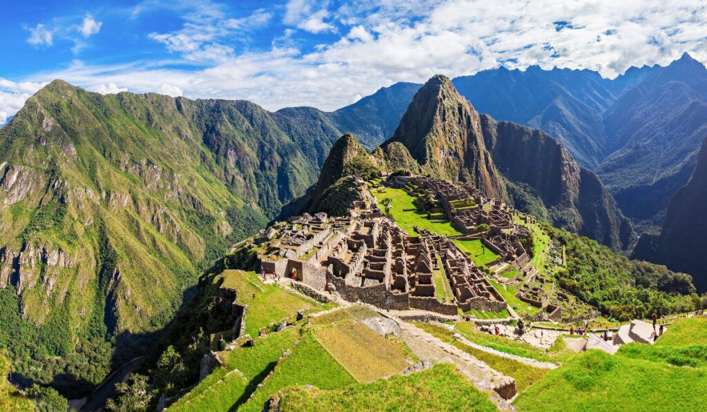 Machu Picchu en riesgo de perder su título de Maravilla del Mundo