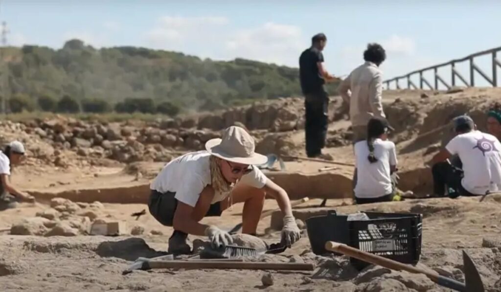 La ciudad fenicia de Doña Blanca vuelve a la vida tras 30 años de silencio