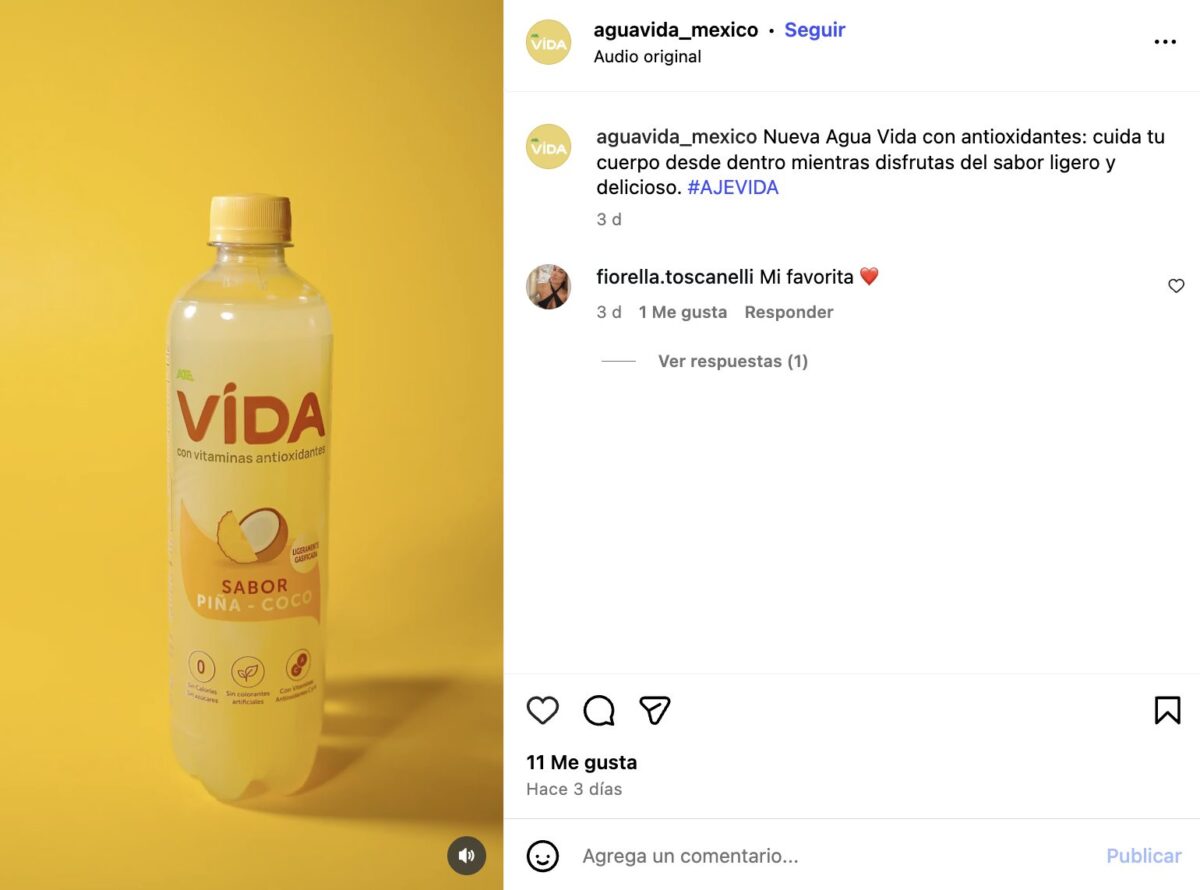 Agua VIDA piña-coco de AJEMEX.