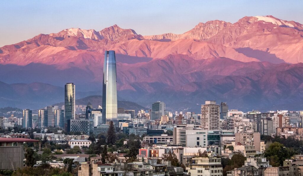 Así es la Gran Torre Costanera: el edificio más alto de Sudamérica con vistas que quitan el aliento