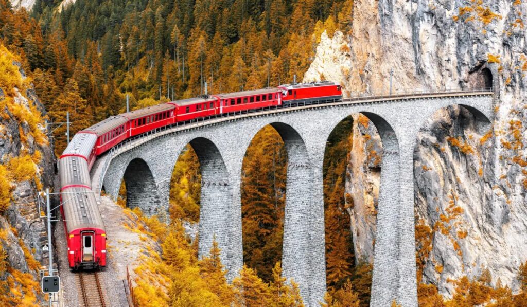 Las rutas en tren más impresionantes del mundo que son Patrimonio de la Humanidad