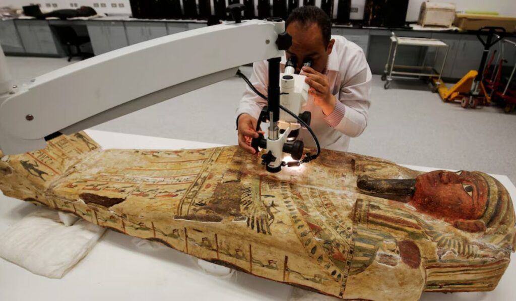 Países Bajos devuelve a Egipto una escultura faraónica de 3,500 años: un triunfo para el patrimonio mundial