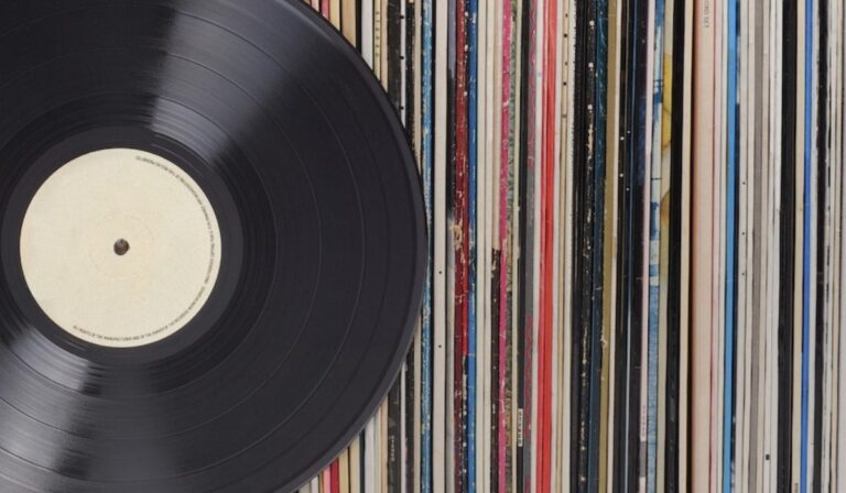 El vinilo vuelve a girar: la generación Z impulsa su venta por razones inesperadas