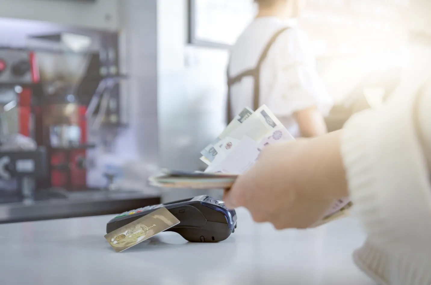 Fintech vs Banca: Análisis del costo del crédito en México