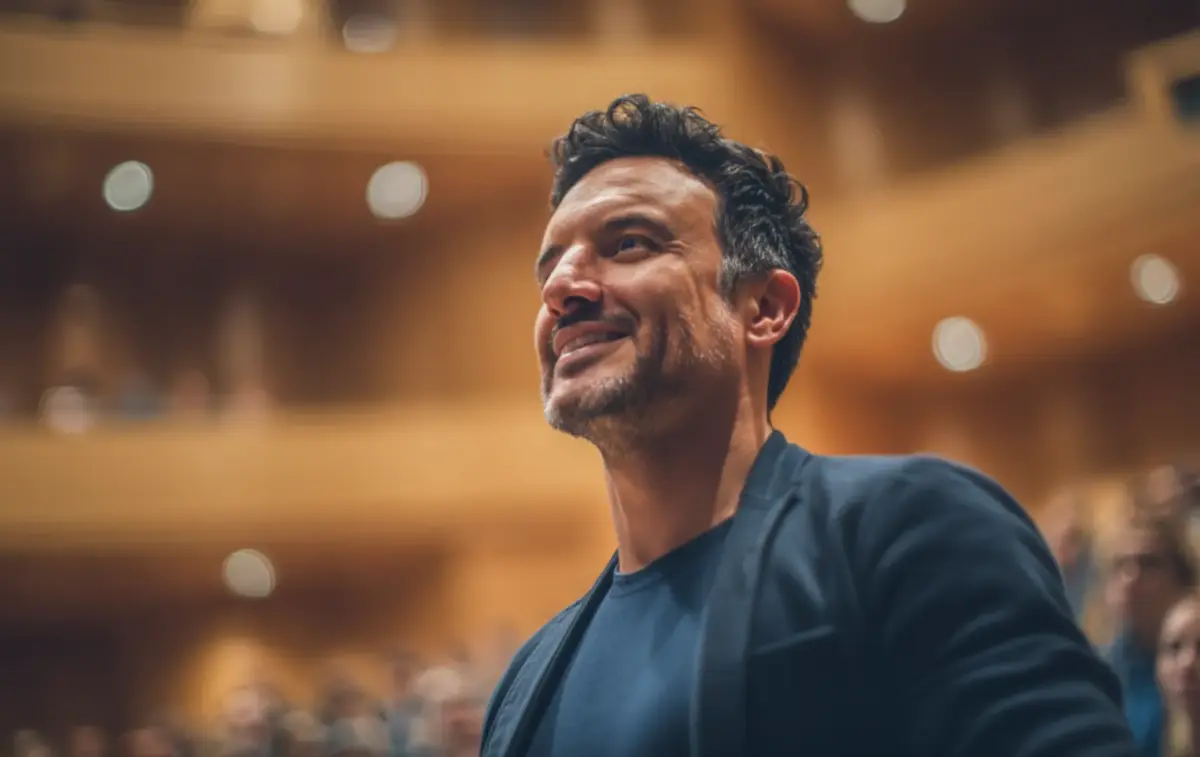 Visión de Carlos Raphael de la Madrid.