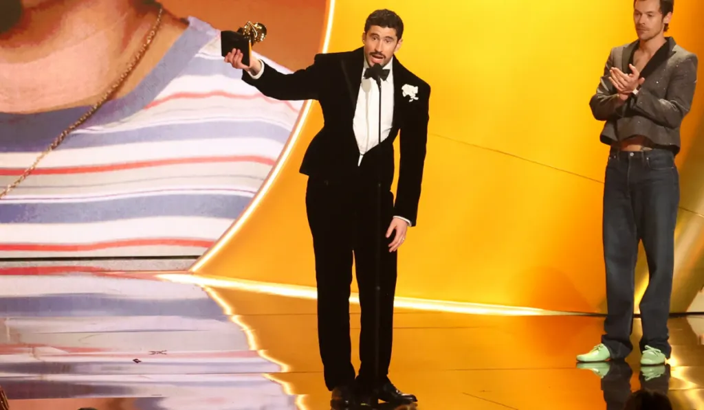 Casa Blanca responde a Bad Bunny tras sus críticas en los Grammy