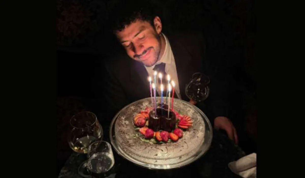 Bad Bunny reaparece en redes y celebra su cumpleaños 32 con una foto íntima que se volvió viral