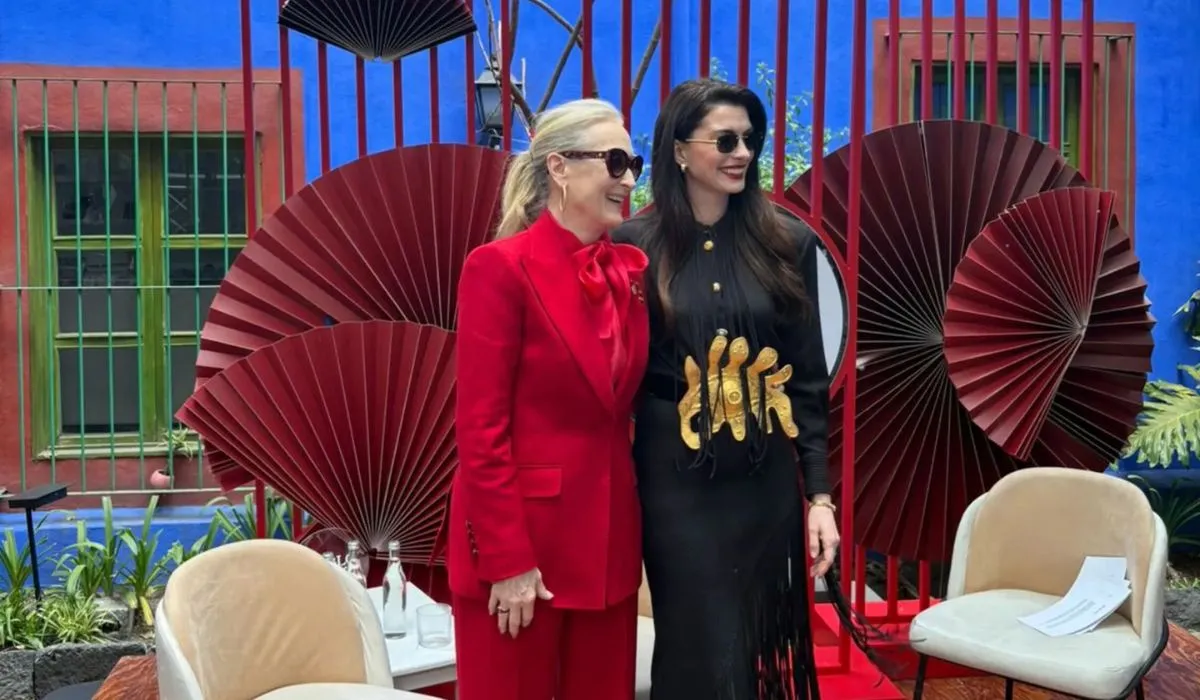 Meryl Streep y Anne Hathaway sorprenden en Coyoacán y desatan furor por su regreso al cine