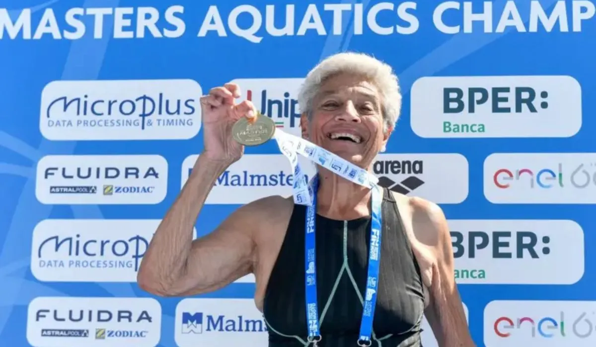 A los 95 años sigue rompiendo récords: la historia de la nadadora que no piensa detenerse
