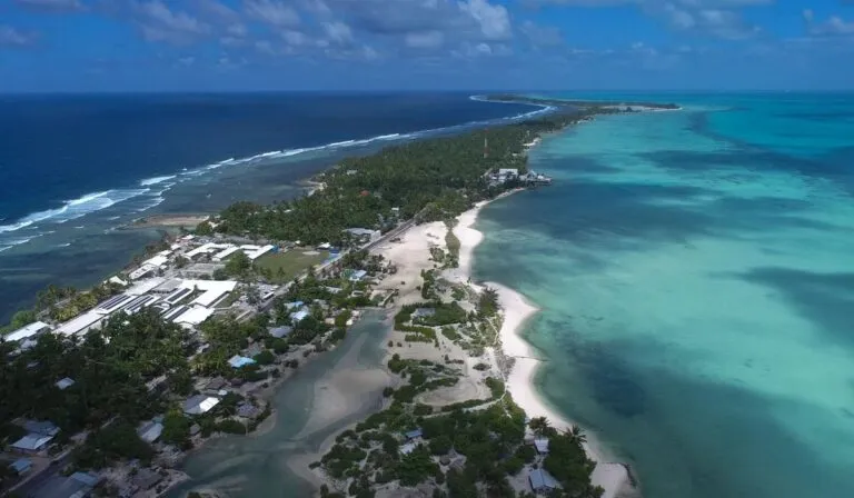 Kiribati: el país menos visitado del mundo que existe en los cuatro hemisferios
