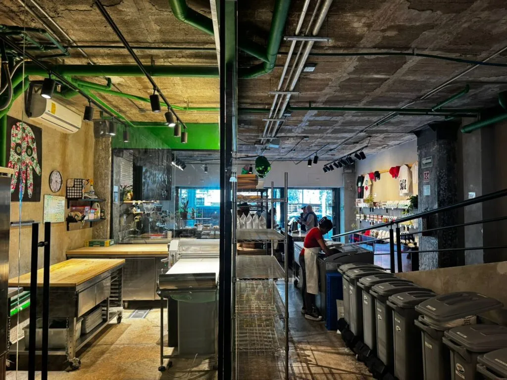 Lo que una cocina abierta puede comunicar: el caso de Green Rhino