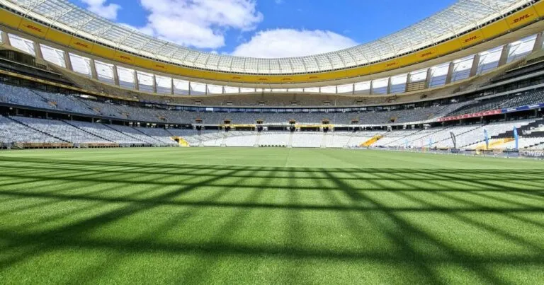 Imagen Televisión refuerza su programación con partidos de fútbol.