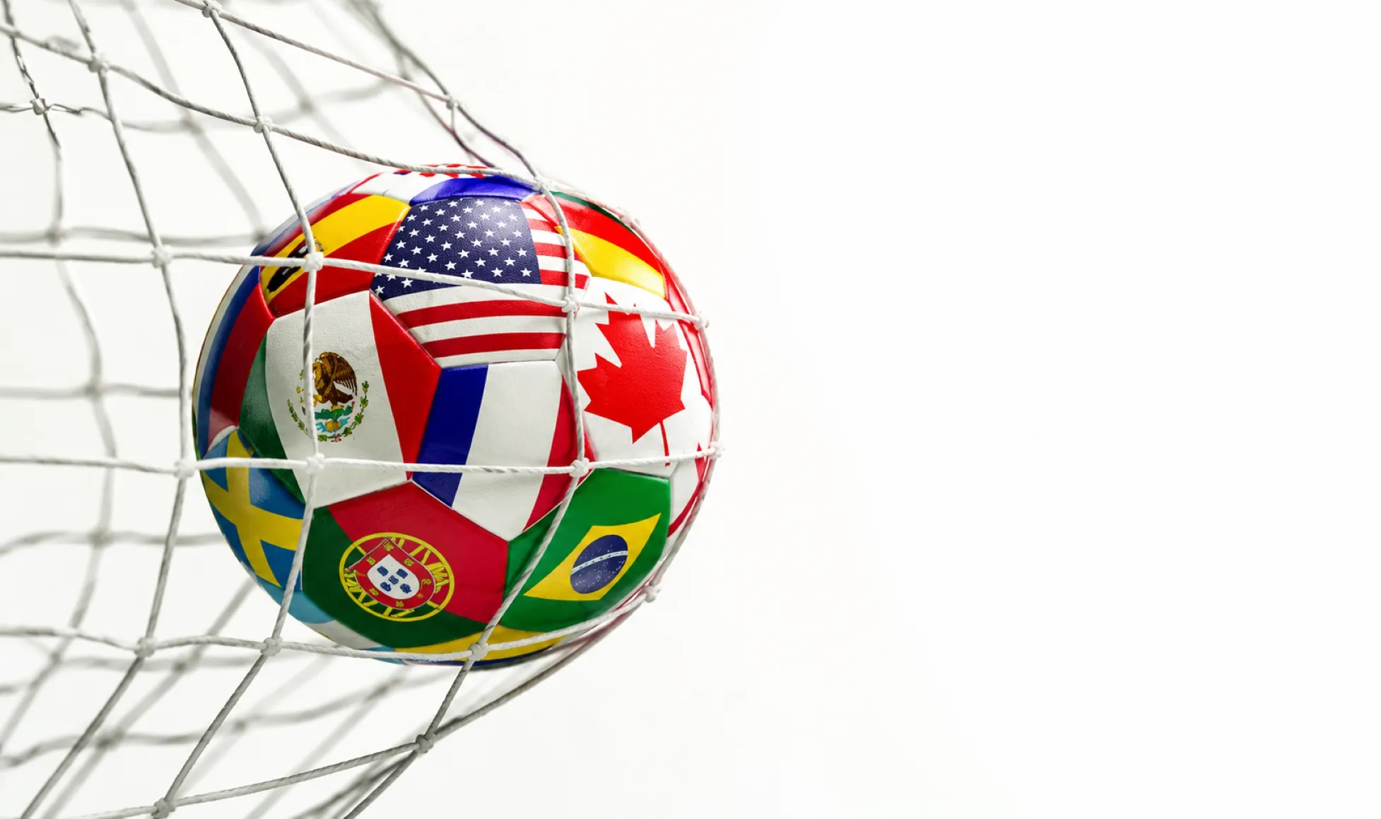 Estadio del Mundial 2026 con aficionados y enfoque en derechos humanos e inclusión