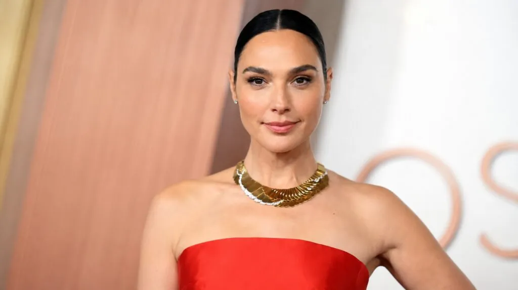Gal Gadot deja atrás a Wonder Woman mientras DC Studios prepara una nueva etapa