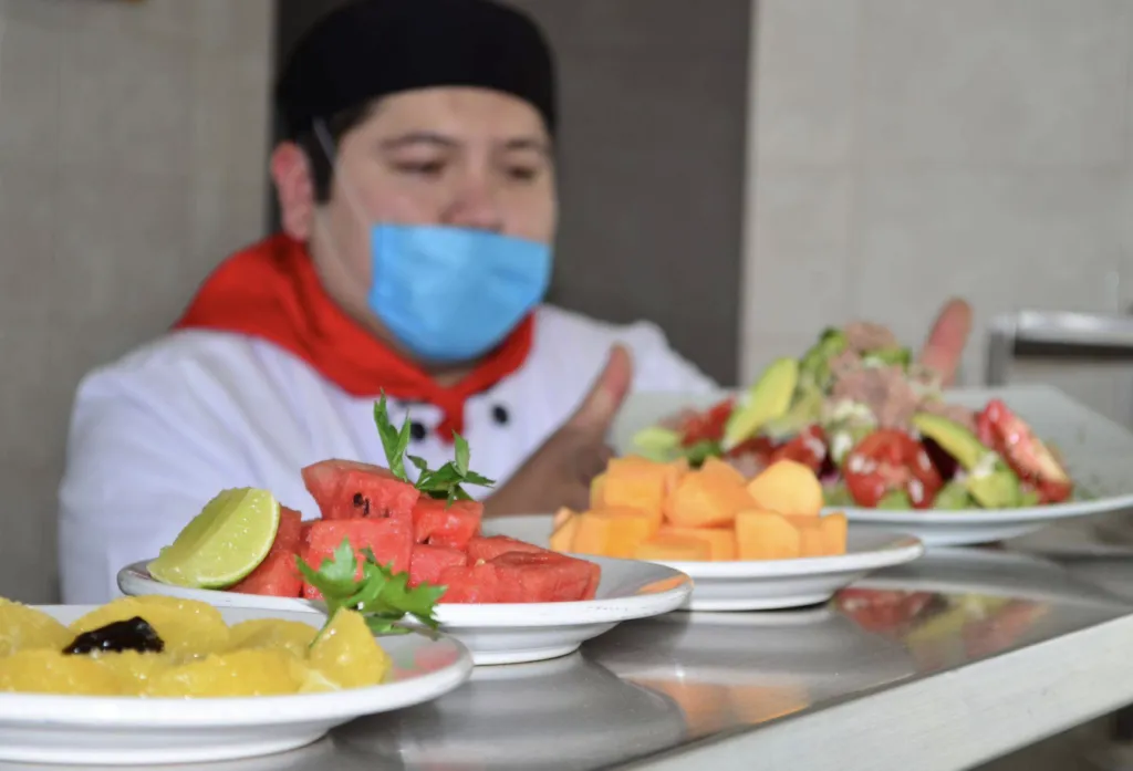 Corporativo Kosmos lleva el bienestar a la mesa.