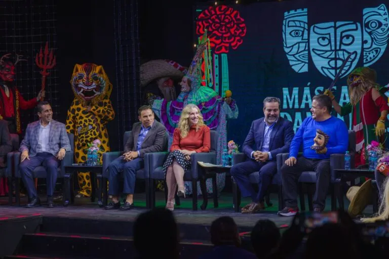 Máscaras Danzantes y Banco Azteca proyectan folclor mexicano al mundo
